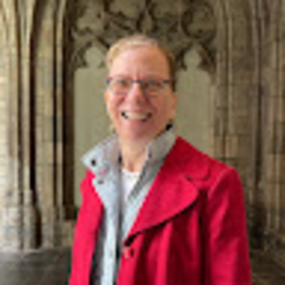 Meet your Posher, Catherine